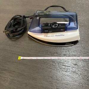 Black & Decker Travel Pro Steam Iron - Blue and Black